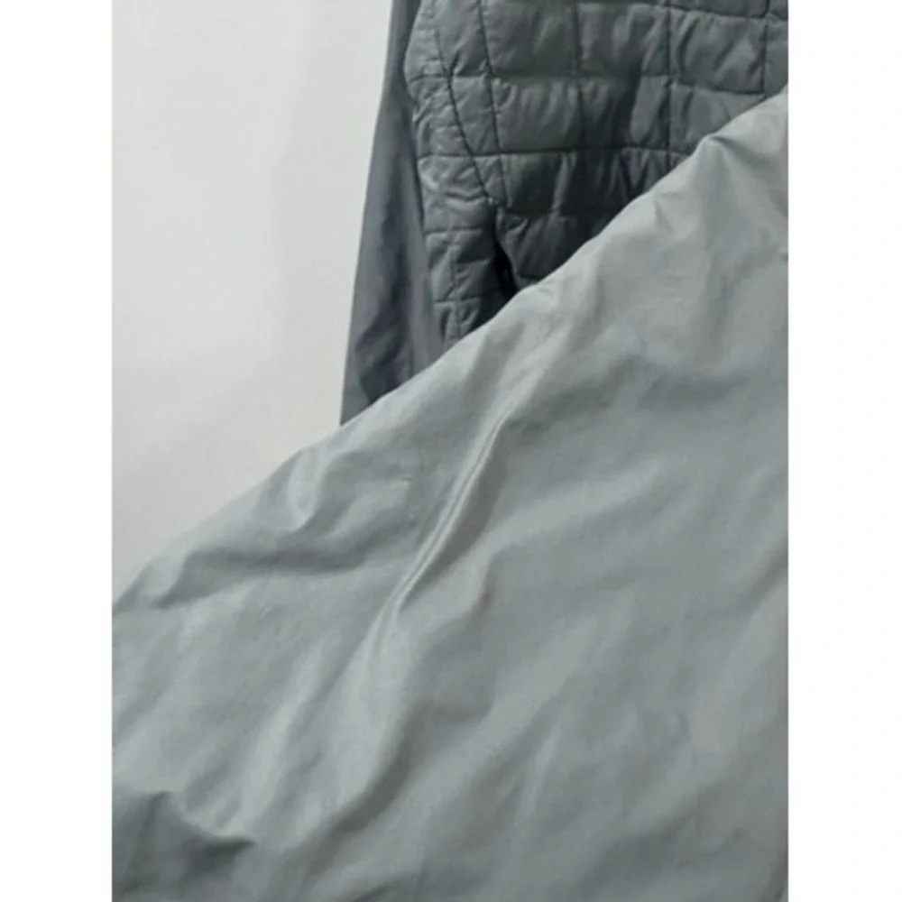 The North Face Men Thermoball Quilted Puffer Jacket Grey Full Zip Medium